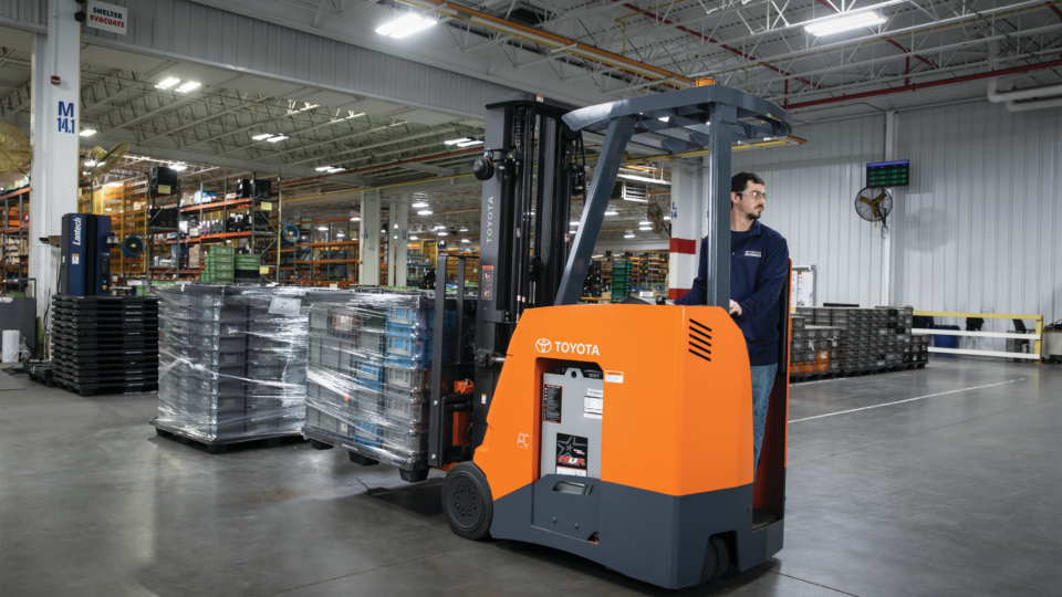 Electric Forklifts: Models, Benefits & Maintenance Tips